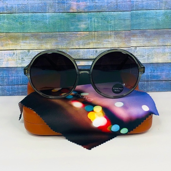 KOMONO Coco Black Smoke Sunglasses 🕶 (NEW) - Picture 2 of 10